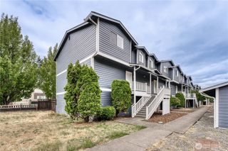 3939 10th Street SE #D2, Puyallup, WA 98374