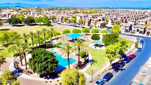 1834 N 77TH Glen, Phoenix, AZ 85035