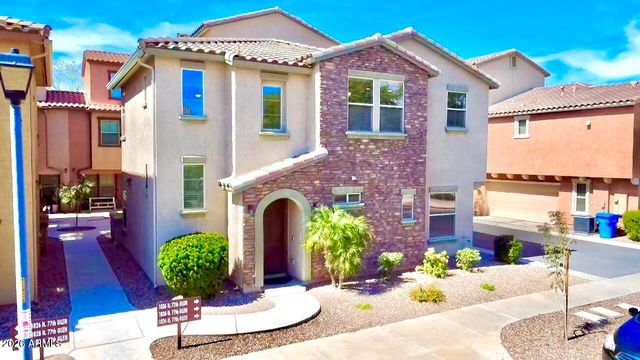 1834 N 77TH Glen, Phoenix, AZ 85035