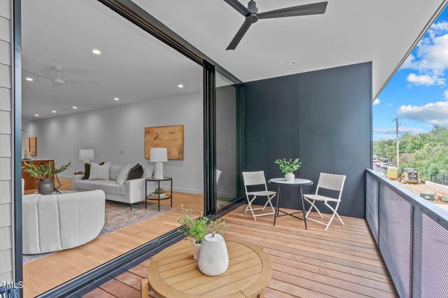 501 S Bloodworth Street 101, Raleigh, NC 27601