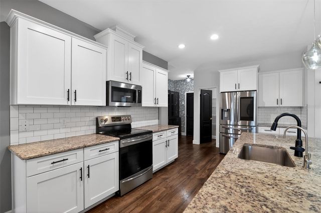 23131 NW 5TH PLACE, Newberry, FL 32669