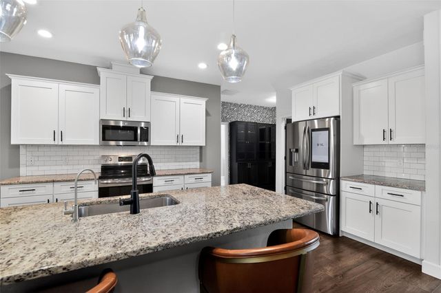 23131 NW 5TH PLACE, Newberry, FL 32669