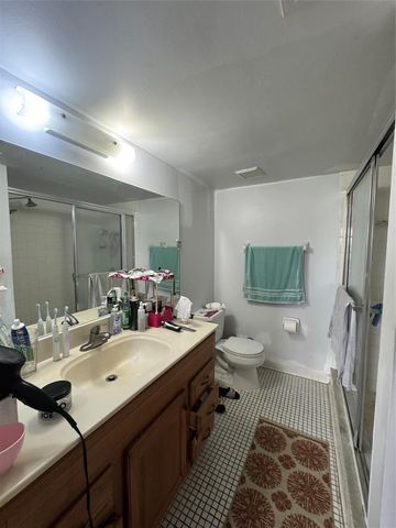 3013 N Oakland Forest Drive 106, Oakland Park, FL 33309