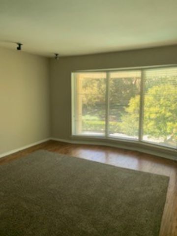 3016 Mahanna Springs D, Dallas, TX 75235