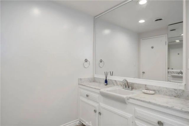 1200 E Ocean 57, Long Beach, CA 90802