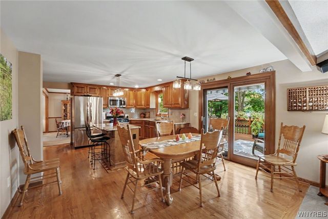 69 Old Orchard Lane, Orchard Park, NY 14127