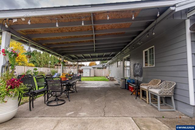 2440 Vallejo St NE, Salem, OR 97301
