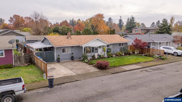 2440 Vallejo St NE, Salem, OR 97301