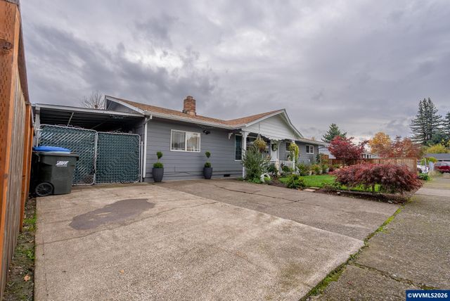 2440 Vallejo St NE, Salem, OR 97301