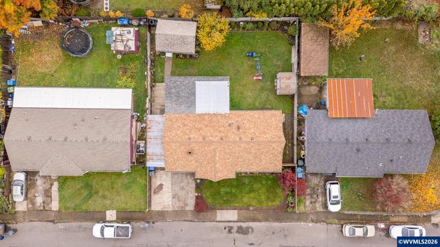 2440 Vallejo St NE, Salem, OR 97301