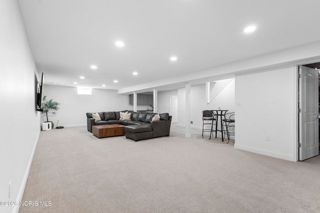 4420 Kimball Creek West, Sylvania, OH 43560