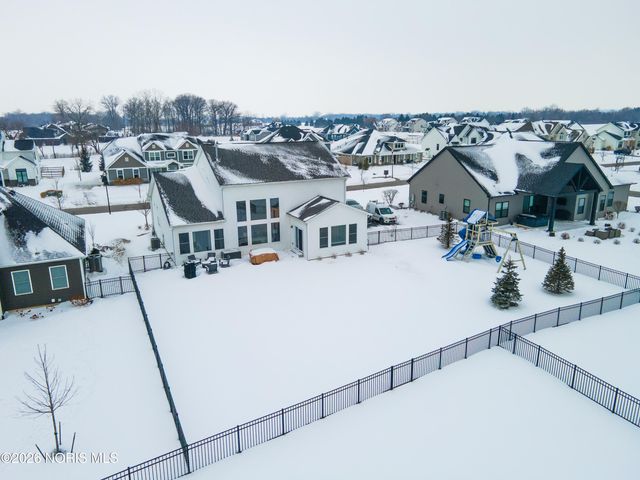 4420 Kimball Creek West, Sylvania, OH 43560