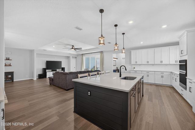 2354 JENNINGS FARM Drive, Middleburg, FL 32068