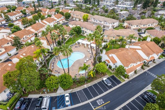 24292 Airporter, Laguna Niguel, CA 92677