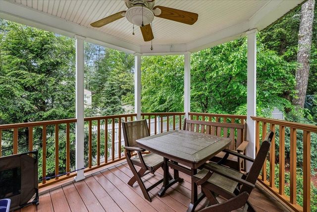 6 Acacia Street, Merrimack, NH 03054