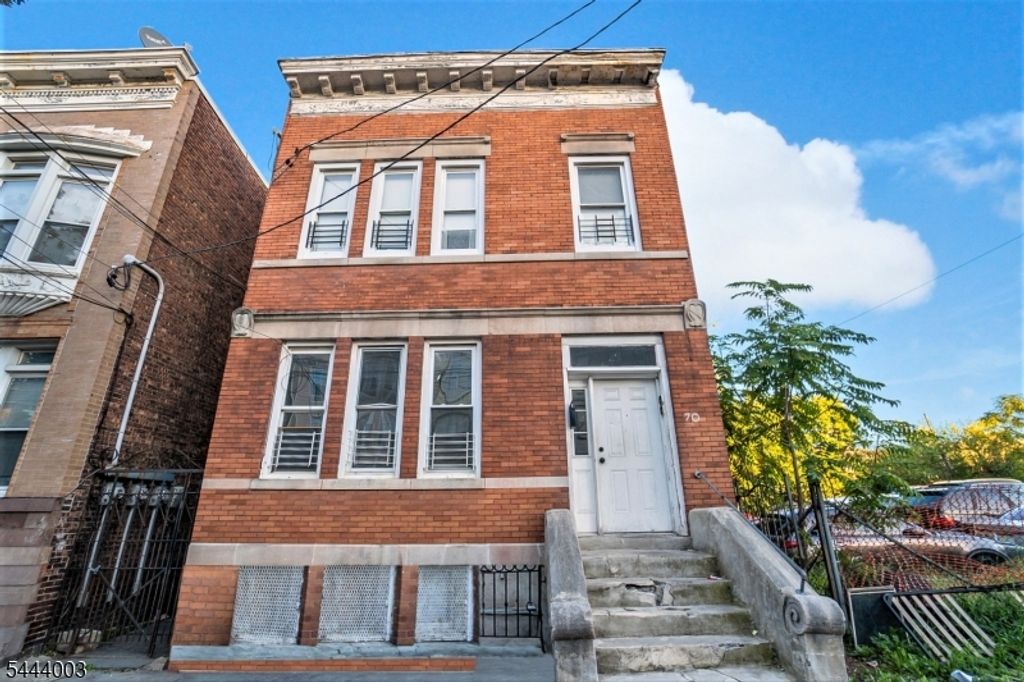 70 S 9Th St, Newark City, NJ 07107 — photo 2