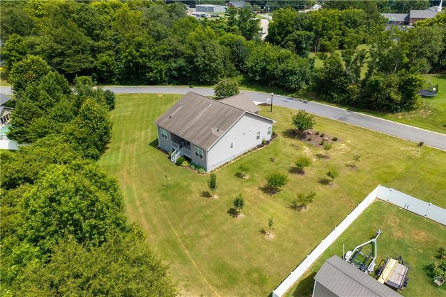 201 Ashwood Lane, Anderson, SC 29625
