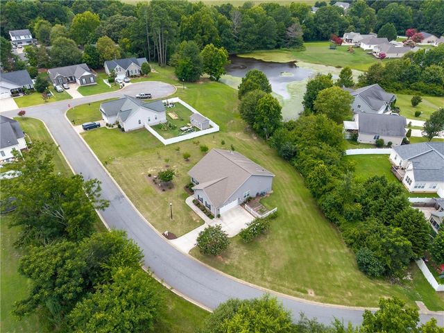 201 Ashwood Lane, Anderson, SC 29625