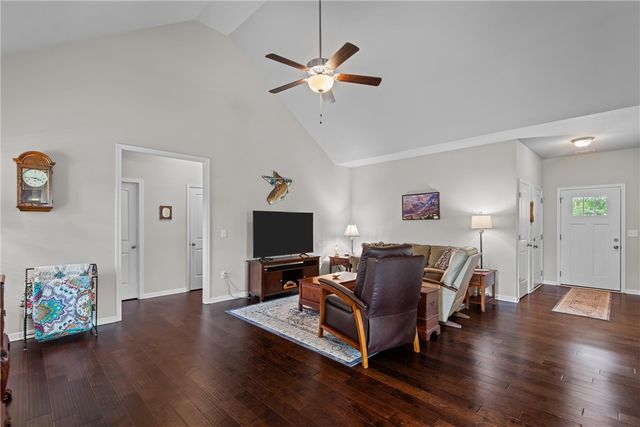 201 Ashwood Lane, Anderson, SC 29625