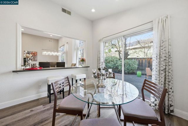 300 Bonaire Ct, Danville, CA 94506