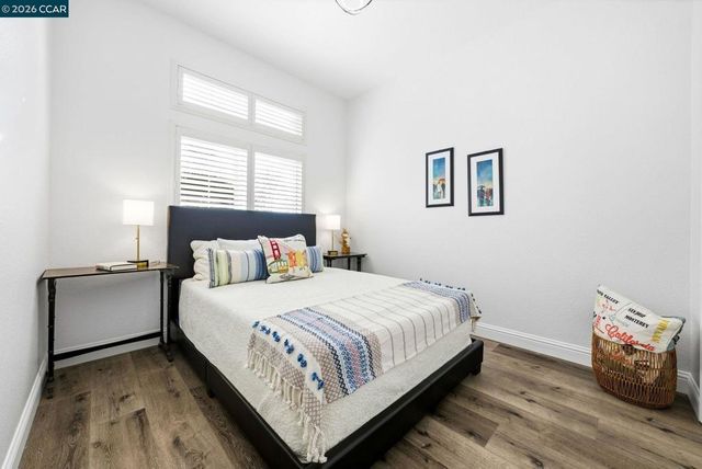 300 Bonaire Ct, Danville, CA 94506