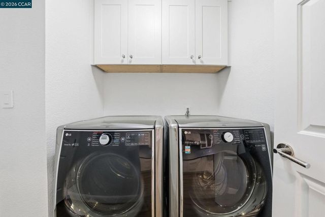 300 Bonaire Ct, Danville, CA 94506