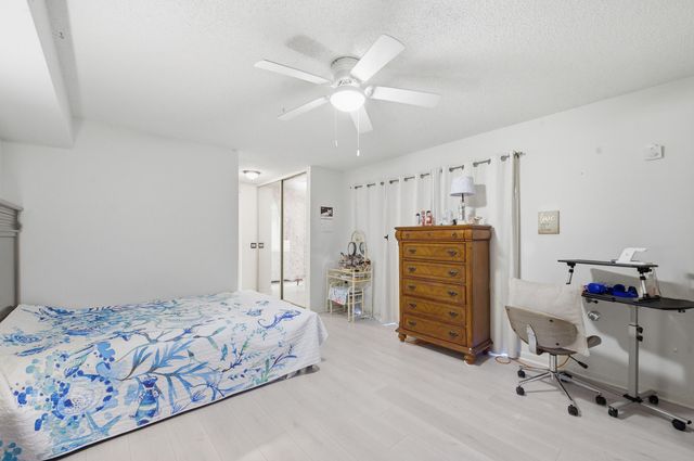 1519 15th Terrace, Palm Beach Gardens, FL 33418