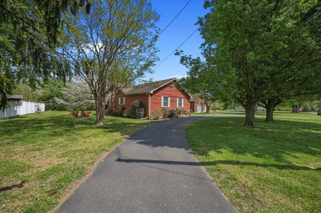 9802 CANTERBURY RD, Felton, DE 19943