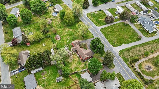 9802 CANTERBURY RD, Felton, DE 19943