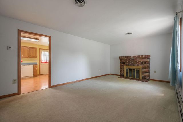 9802 CANTERBURY RD, Felton, DE 19943