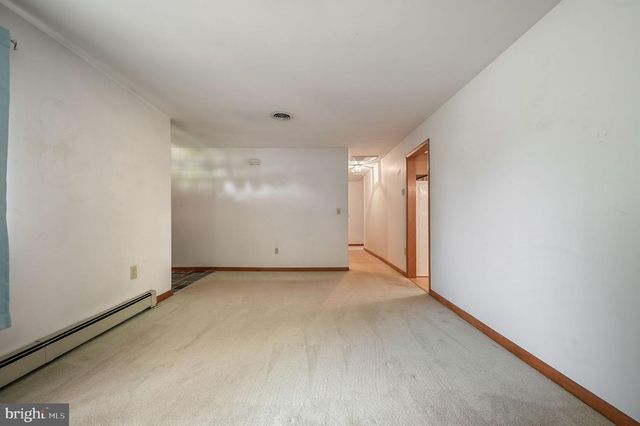 9802 CANTERBURY RD, Felton, DE 19943