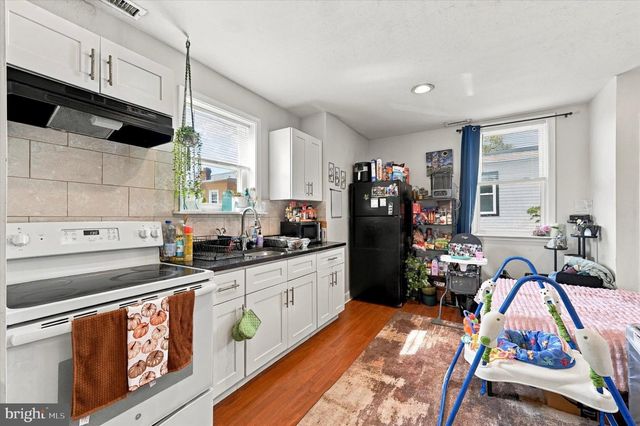 5633 MALCOLM ST, Philadelphia, PA 19143