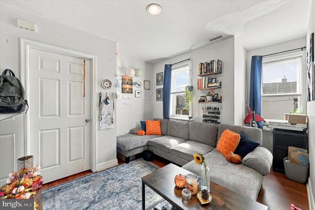 5633 MALCOLM ST, Philadelphia, PA 19143