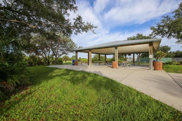 25 BUNKER COURT, Rotonda West, FL 33947