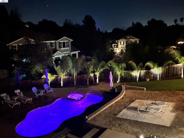 21 Withers Court, Lafayette, CA 94549