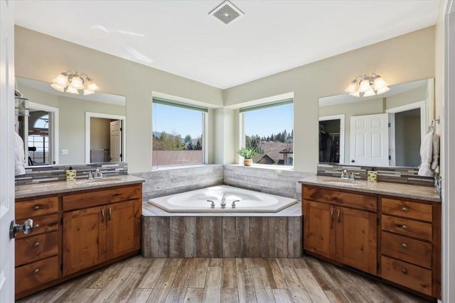 2221 S Steen Rd, Spokane Valley, WA 99037