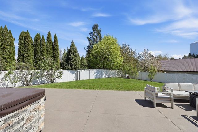 2221 S Steen Rd, Spokane Valley, WA 99037