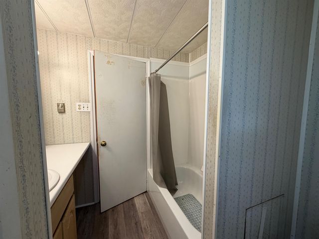 22 Fairfield Drive, Concord, NH 03301