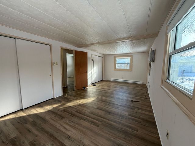 22 Fairfield Drive, Concord, NH 03301