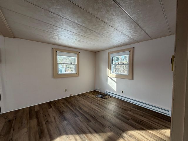 22 Fairfield Drive, Concord, NH 03301