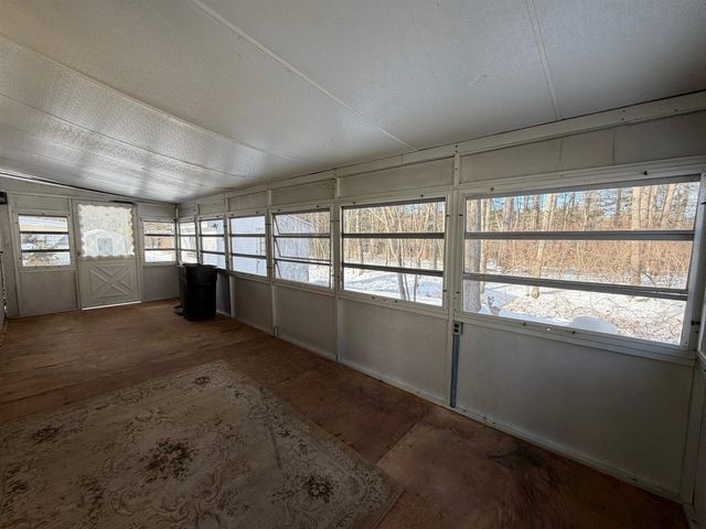 22 Fairfield Drive, Concord, NH 03301