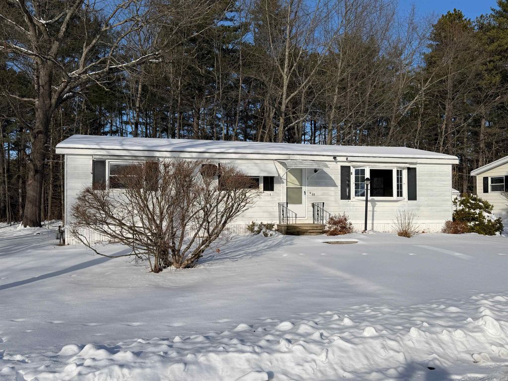 22 Fairfield Drive, Concord, NH 03301