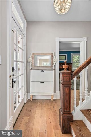 7321 WOLF RUN SHOALS RD, Fairfax Station, VA 22039