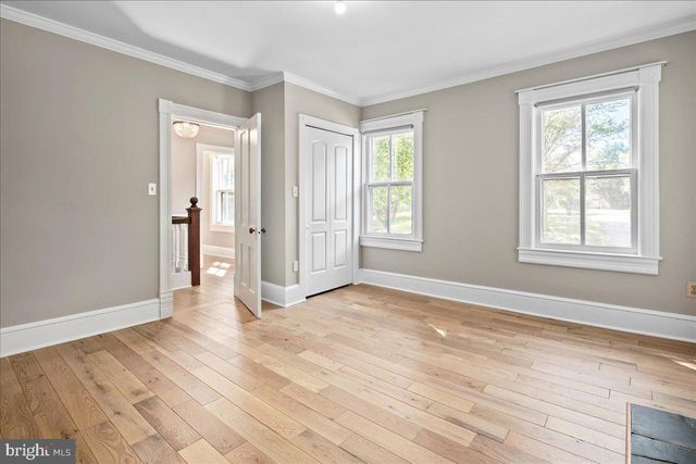 7321 WOLF RUN SHOALS RD, Fairfax Station, VA 22039