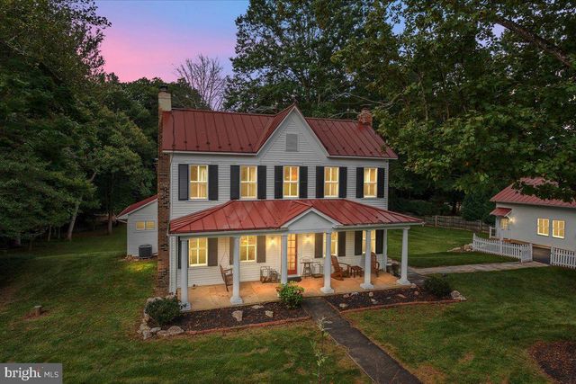 7321 WOLF RUN SHOALS RD, Fairfax Station, VA 22039