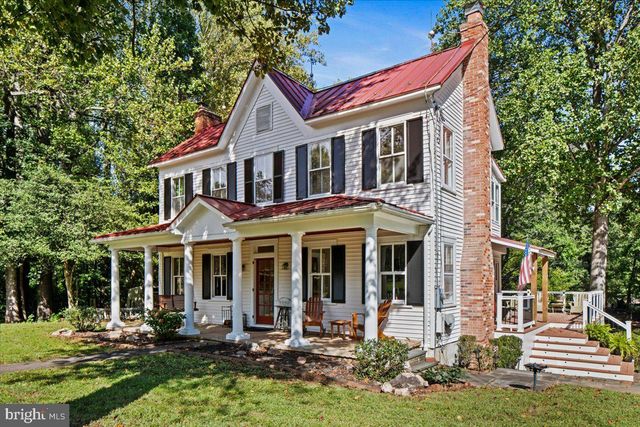 7321 WOLF RUN SHOALS RD, Fairfax Station, VA 22039