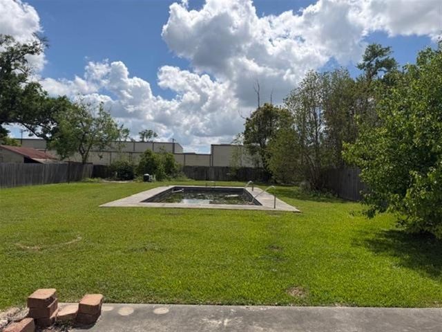 308 E Claude Street, Lake Charles, LA 70601