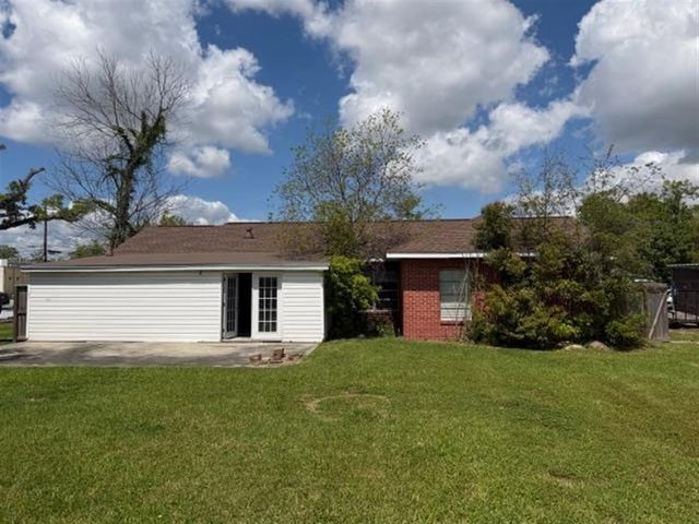 308 E Claude Street, Lake Charles, LA 70601