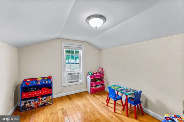 902 LAUREN WAY, Baltimore, MD 21226