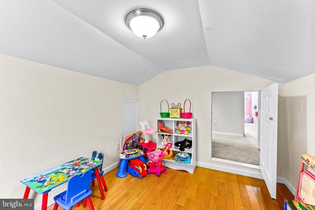 902 LAUREN WAY, Baltimore, MD 21226
